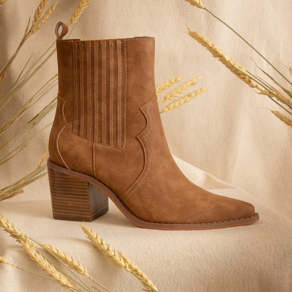 Oasis Society The Addison Brown Perfectly Paneled Western Boot